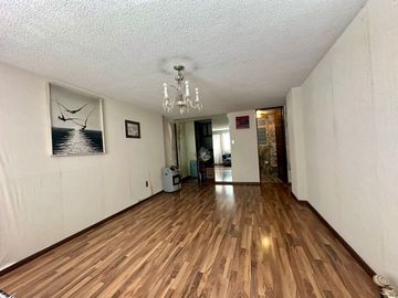 Departamento con Balcón en Venta en Polanco PARA REMODELAR.