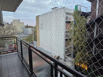 Venta DEPARTAMENTO 4 AMBIENTES en Duplex con Cochera fija techada- San Isidro
