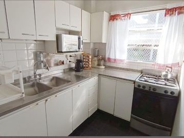 Venta DEPARTAMENTO 4 AMBIENTES en Duplex con Cochera fija techada- San Isidro