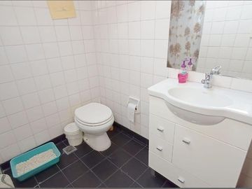 Venta DEPARTAMENTO 4 AMBIENTES en Duplex con Cochera fija techada- San Isidro