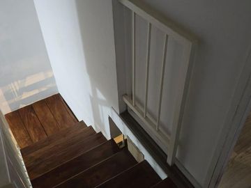 Venta DEPARTAMENTO 4 AMBIENTES en Duplex con Cochera fija techada- San Isidro