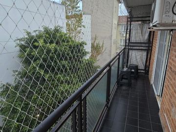 Venta DEPARTAMENTO 4 AMBIENTES en Duplex con Cochera fija techada- San Isidro