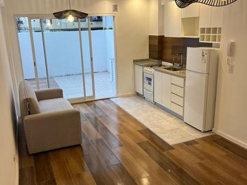 Venta departamento 1 ambiente con patio, Plaza Colon, Mar del Plata