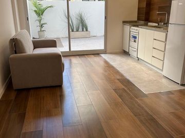 Venta departamento 1 ambiente con patio, Plaza Colon, Mar del Plata