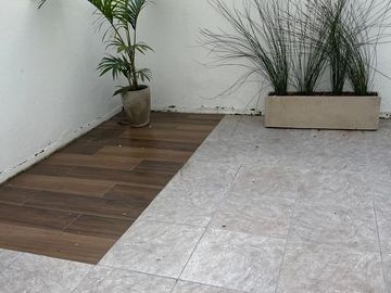 Venta departamento 1 ambiente con patio, Plaza Colon, Mar del Plata
