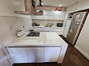 Casa en Wilde en VENTA  - 4 AMBIENTES