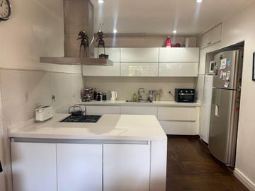 Casa en Wilde en VENTA  - 4 AMBIENTES