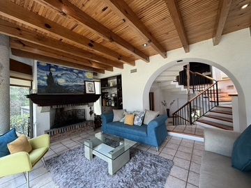 Casa estilo cabaña de lujo en Lerma Edo. de México.