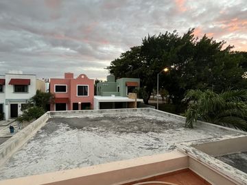 HERMOSA CASA EN VENTA EN GRAN SANTA FE, MÉRIDA