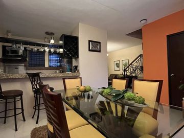 HERMOSA CASA EN VENTA EN GRAN SANTA FE, MÉRIDA