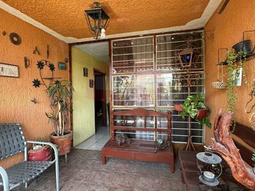 BEATRIZ HERNANDEZ CASA AMPLIA EN VENTA