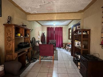 BEATRIZ HERNANDEZ CASA AMPLIA EN VENTA