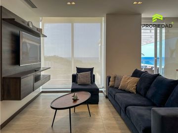 Departamento en alquiler frente al mar en Manta con terraza y jacuzzi