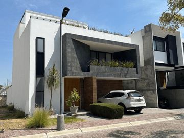 venta casa en Gran Reserva, Lomas de Angelopolis Puebla.