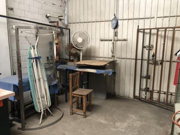 Bodega comercial en  venta en Av de las Torres
