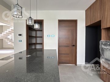 Casa en venta Fraccionamiento Paseo de La Reina