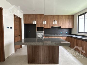 Casa en venta Fraccionamiento Paseo de La Reina
