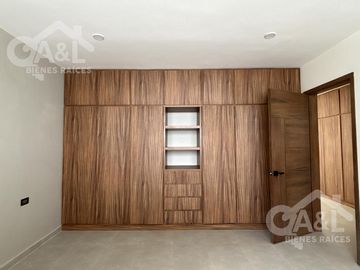 Casa en venta Fraccionamiento Paseo de La Reina