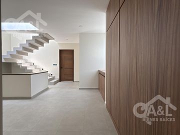 Casa en venta Fraccionamiento Paseo de La Reina