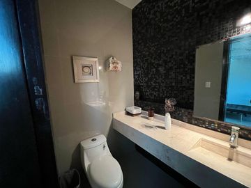 Casa en VENTA - Lomas Diamante