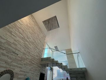 Casa en VENTA - Lomas Diamante