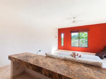 Sophisticated Elegance: Exclusive 3-Bedroom Residence in Playacar