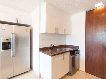 Sophisticated Elegance: Exclusive 3-Bedroom Residence in Playacar