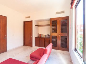 Sophisticated Elegance: Exclusive 3-Bedroom Residence in Playacar