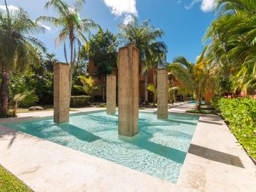 Sophisticated Elegance: Exclusive 3-Bedroom Residence in Playacar