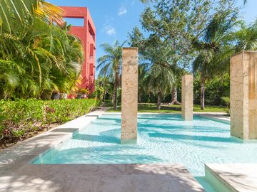 Sophisticated Elegance: Exclusive 3-Bedroom Residence in Playacar