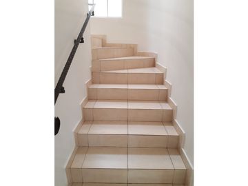 ALQUILER Y VENTA DE CASA DUPLEX EN VILLA ZAITA 175 M2 JP