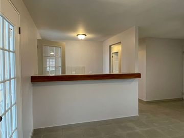 Venta de dos Casas en Antón