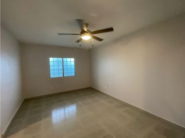 Venta de dos Casas en Antón