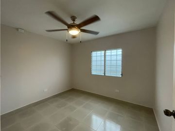 Venta de dos Casas en Antón