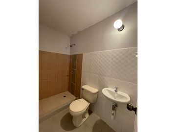 Venta de dos Casas en Antón