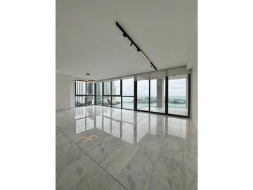 Venta y Alquiler de Apartamento en Punta Paitilla, PH Sea Point