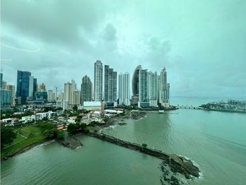 Venta y Alquiler de Apartamento en Punta Paitilla, PH Sea Point