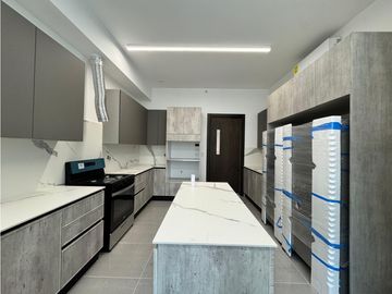 Venta y Alquiler de Apartamento en Punta Paitilla, PH Sea Point