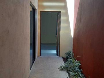 CASA EN VENTA 4 RECAMARAS Y ALBERCA, EN PRIVADA CONKAL YUCATÁN