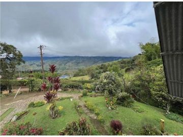 SE VENDE FINCA EN TOCOTA AR