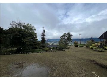 SE VENDE FINCA EN TOCOTA AR