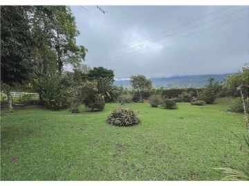 SE VENDE FINCA EN TOCOTA AR