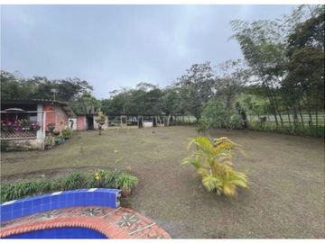 SE VENDE FINCA EN TOCOTA AR