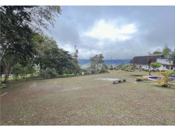 SE VENDE FINCA EN TOCOTA AR