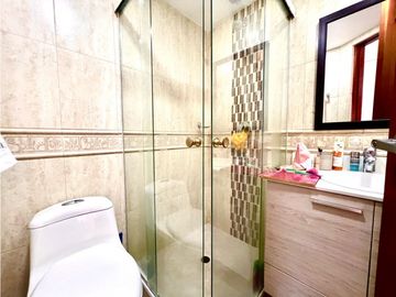 PRECIO DE OPORTUNIDAD VENDO APARTAMENTO POBLADO SECTOR EL CAMPESTR