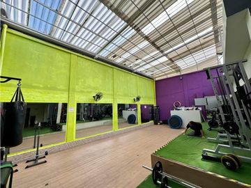 CASA EN VENTA PALMIRA LAS MERCEDES AMPLIA CON OPORTUNIDAD COMERCIAL 