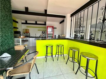 CASA EN VENTA PALMIRA LAS MERCEDES AMPLIA CON OPORTUNIDAD COMERCIAL 