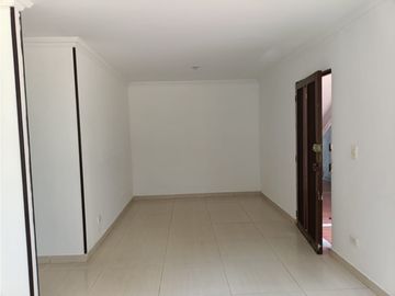 APARTAMENTO EN VENTA CALI 1er PISO CONJUNTO CERRADO LOS ALAMOS