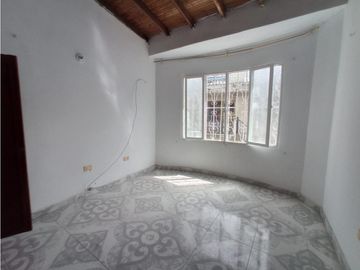 CASA EN VENTA PALMIRA BARRIO ZAMORANO BIFAMILIAR  