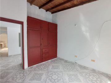 CASA EN VENTA PALMIRA BARRIO ZAMORANO BIFAMILIAR  
